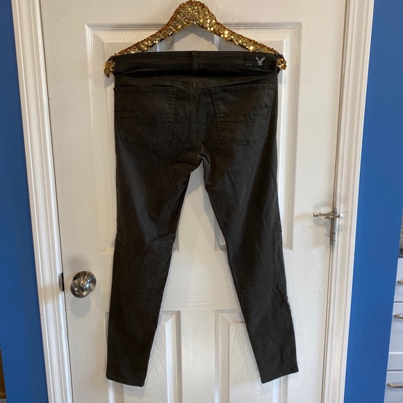AEO olive green sateen jeggings - Picture 4 of 6